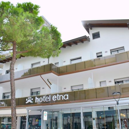 Hotel Etna Lignano Sabbiadoro Dış mekan fotoğraf