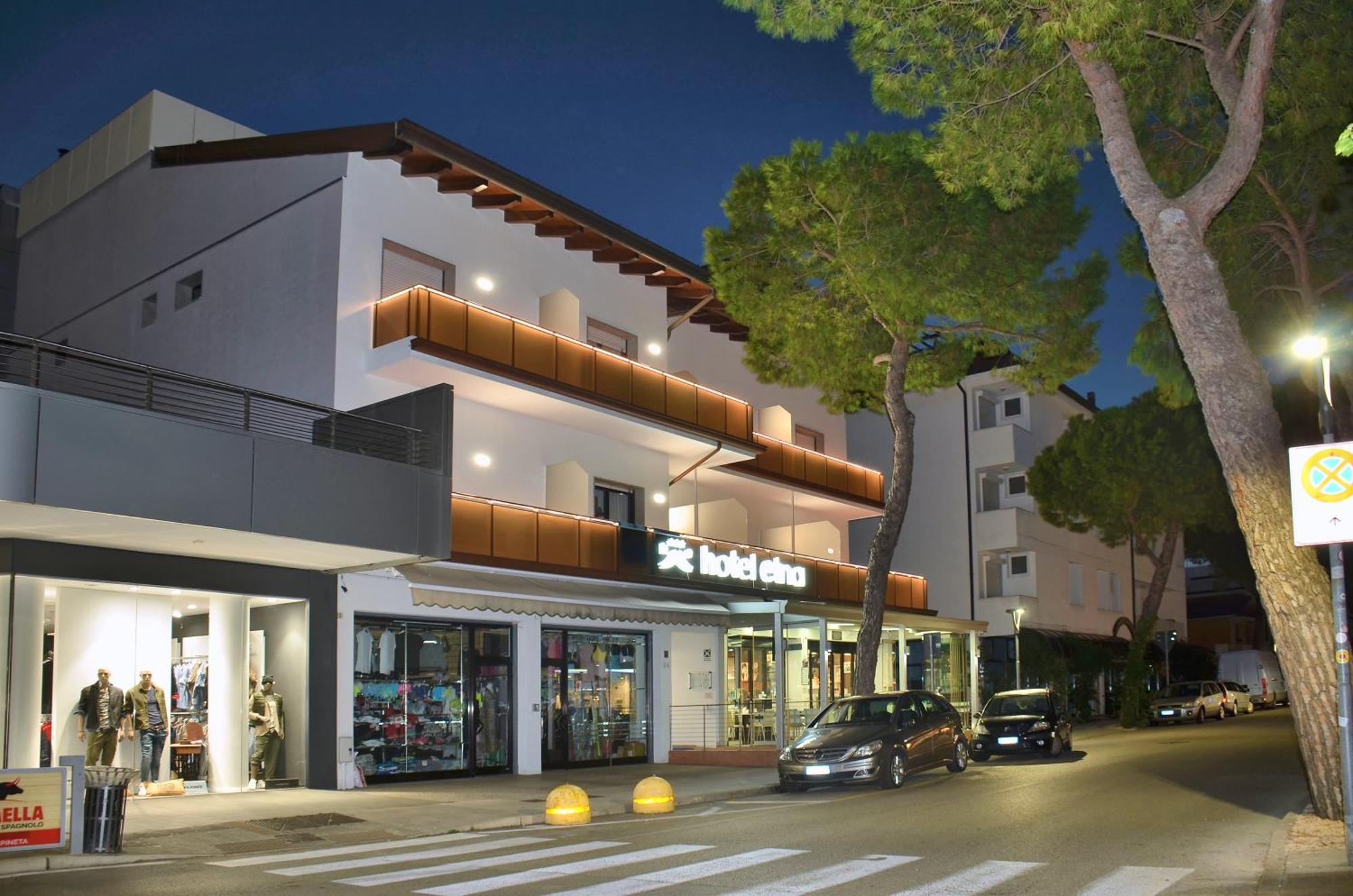 Hotel Etna Lignano Sabbiadoro Dış mekan fotoğraf