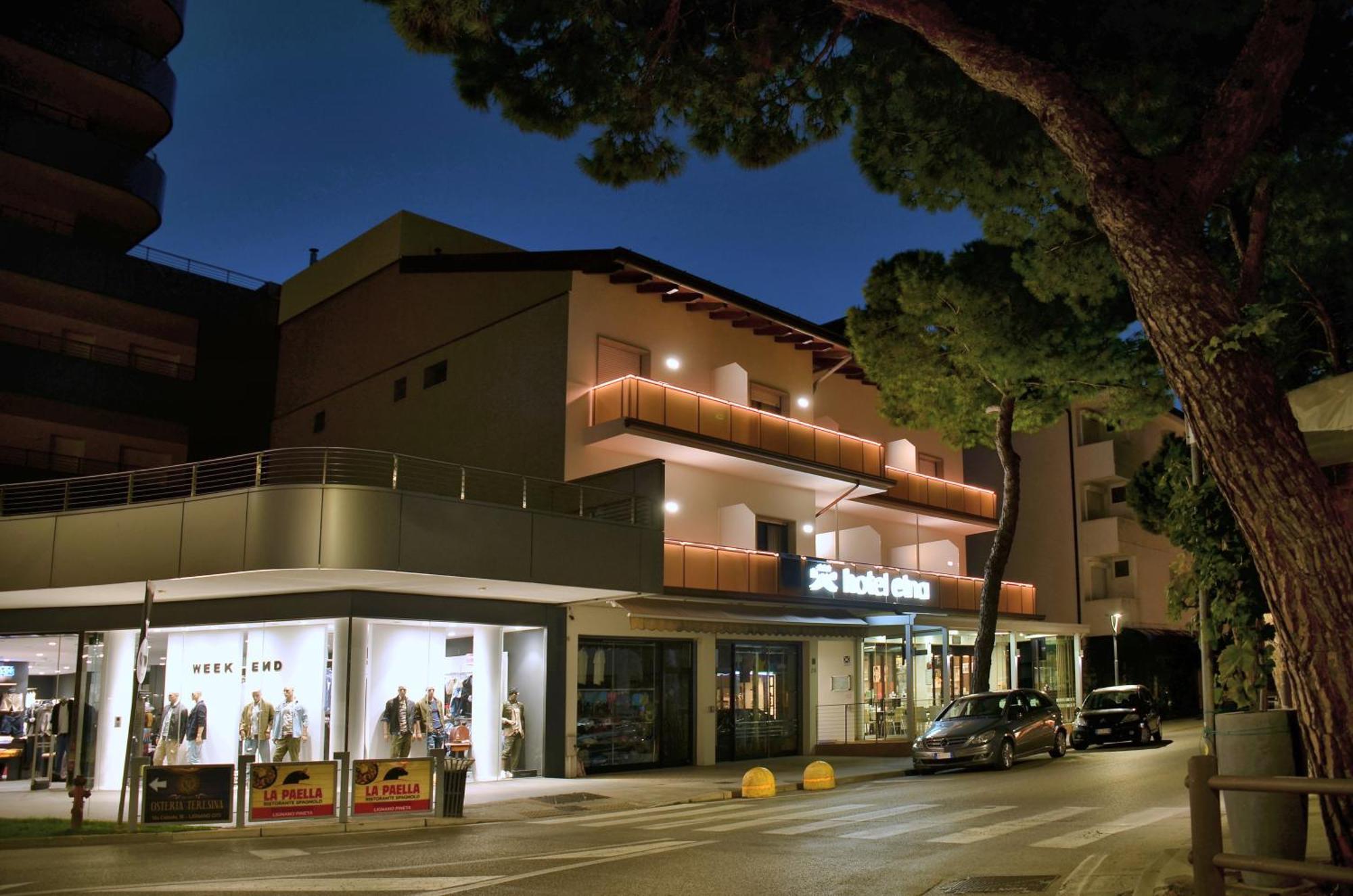 Hotel Etna Lignano Sabbiadoro Dış mekan fotoğraf